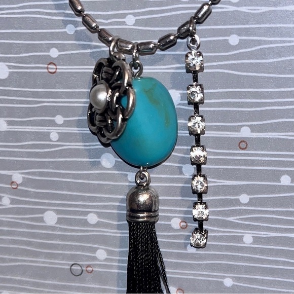 Mia Collection Tassel Turquoise Rhinestone Necklace Pearl Earrings Set - Picture 4 of 6